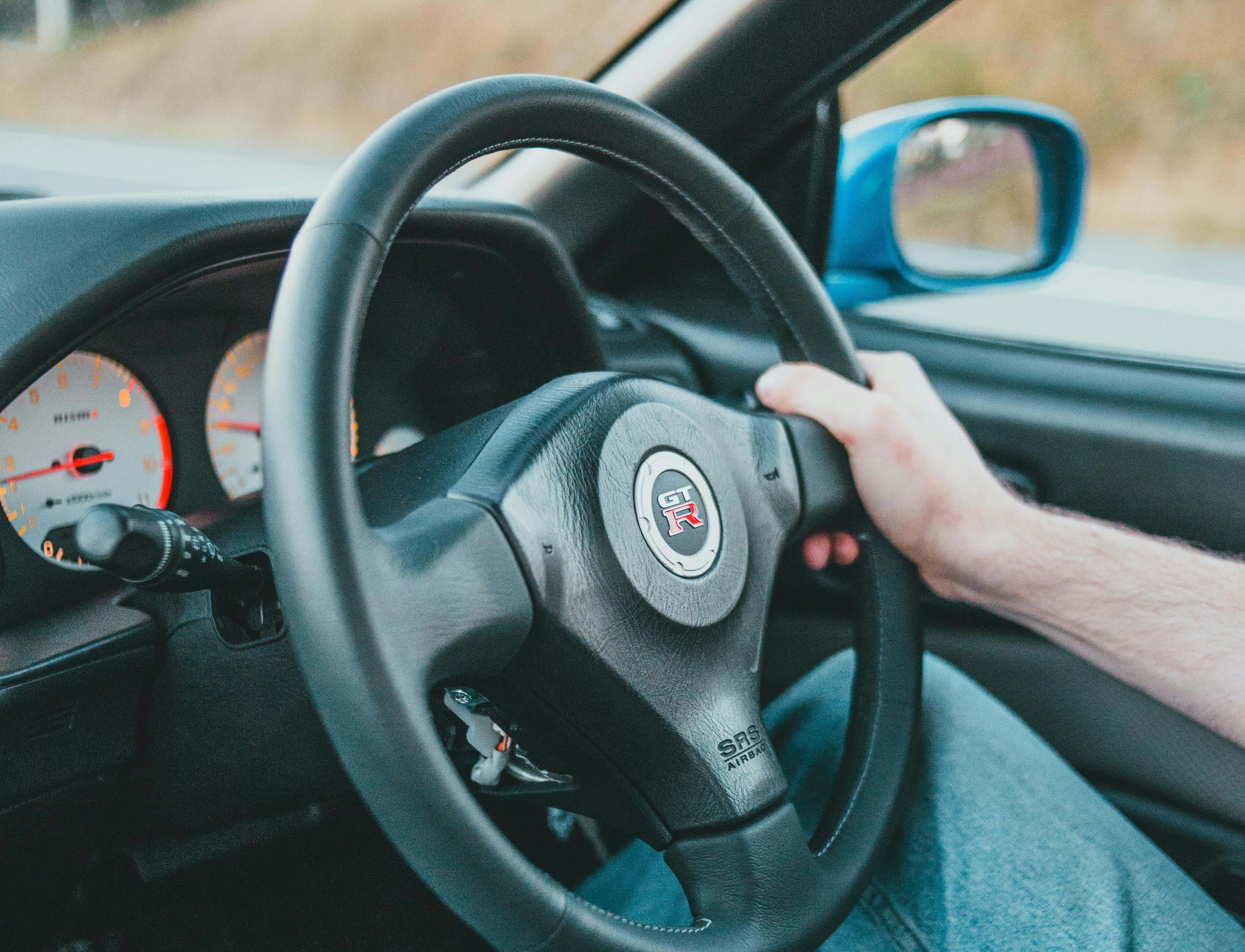 What You Need to Know About Driving a Right-Hand Drive (RHD) Vehicle in North America