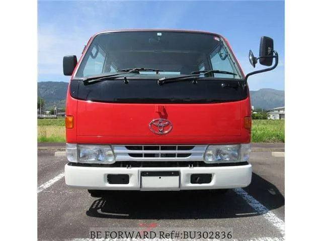 1998 Toyota Hiace Truck — photo 1