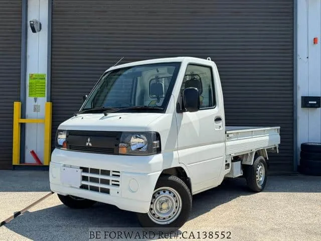 2009 Mitsubishi Minicab Truck — photo 1