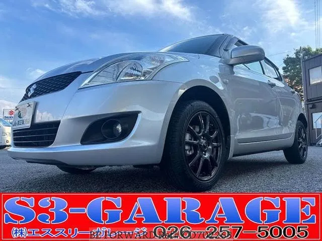 2011 Suzuki Swift — photo 1